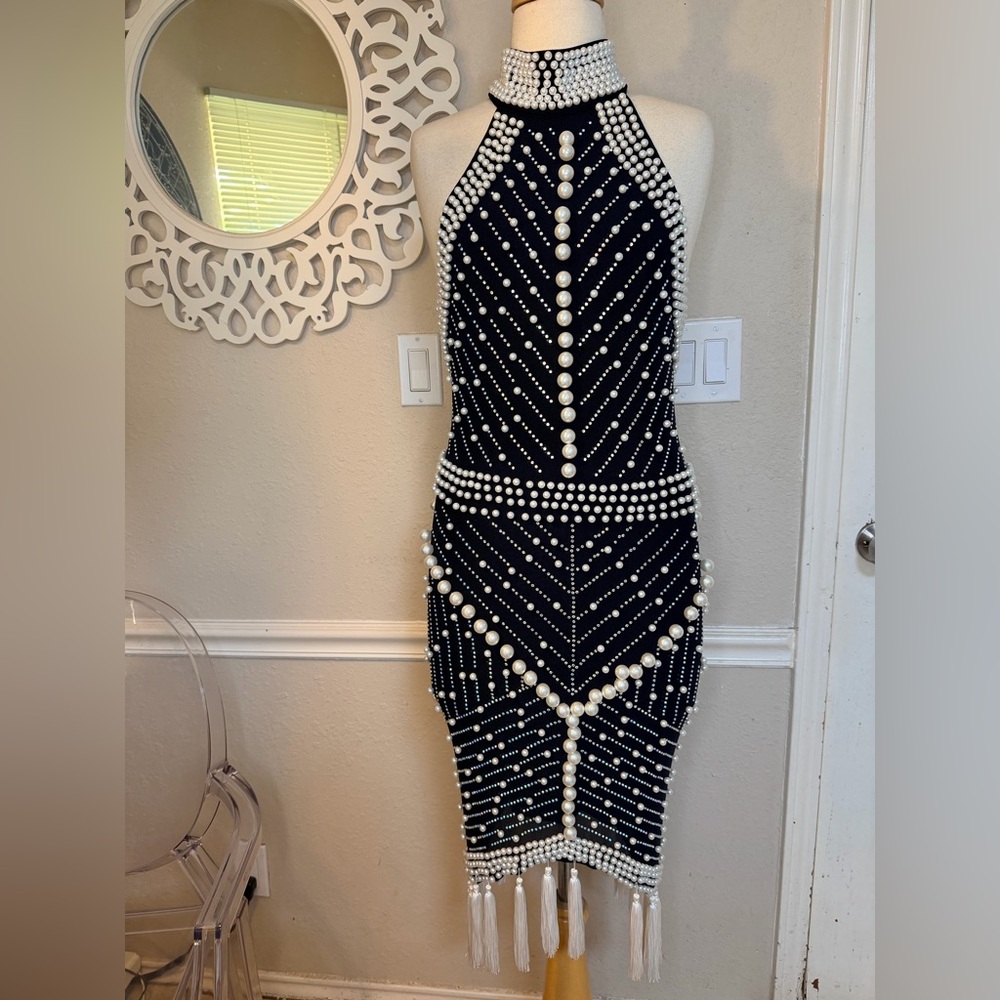 Chic Black Pearl Embellished Midi Dress